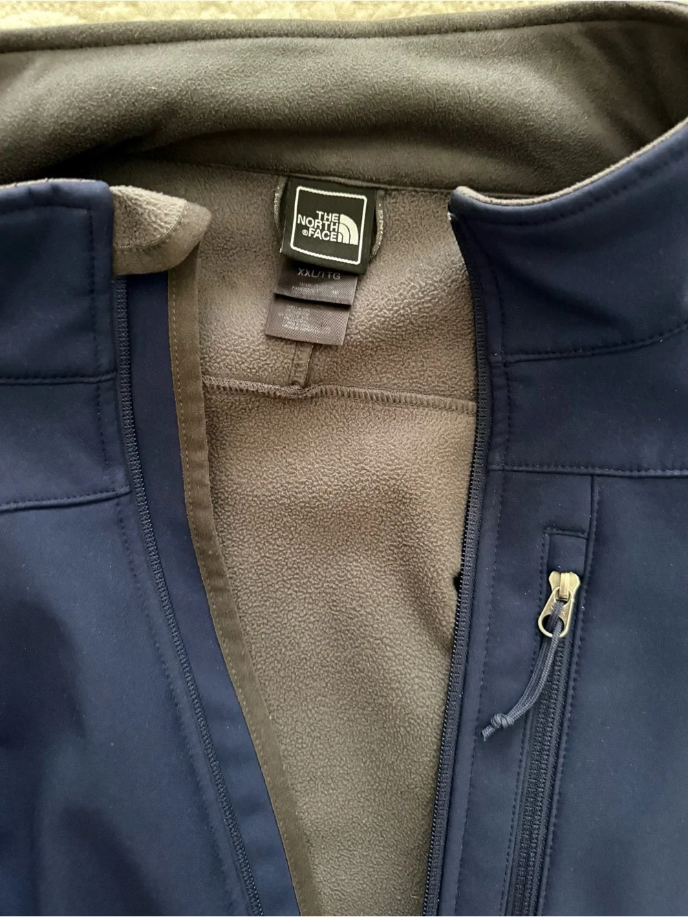 North Face Apex softshell